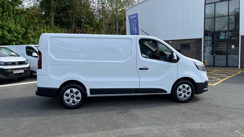 Renault Trafic Swb Diesel SL30 Blue dCi 130 Advance [Safety] Van